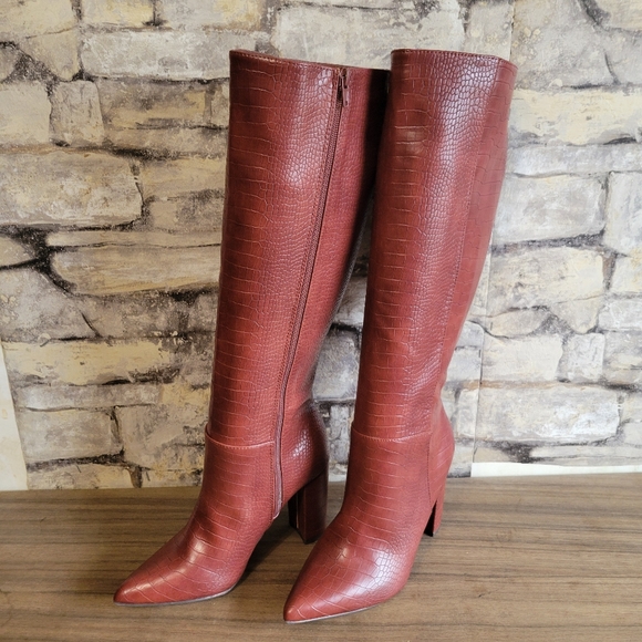 SHE&IN burgundy size 6.5 boots - Picture 4 of 14